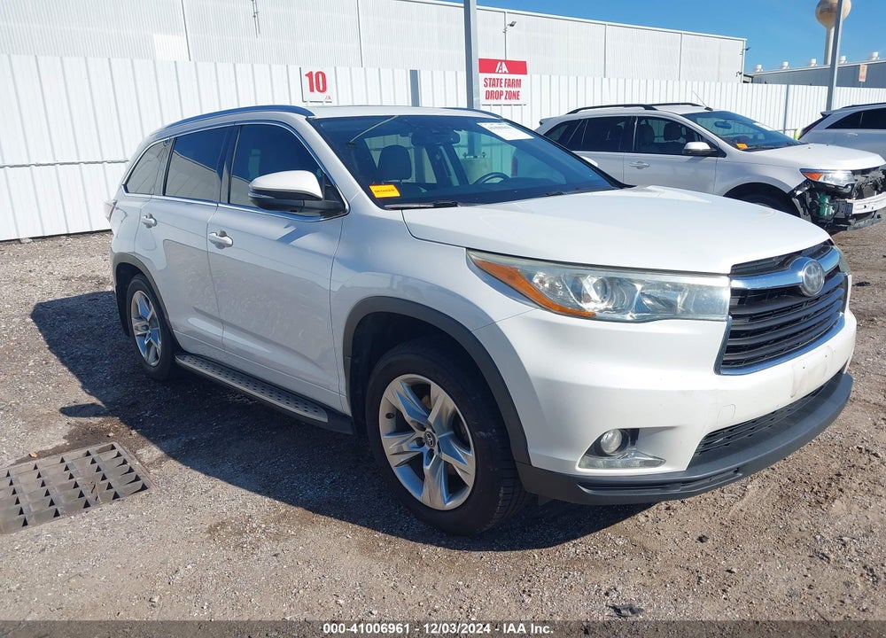 2016 TOYOTA HIGHLANDER LIMITED PLATINUM V6 VIN: 5TDYKRFH1GS151807