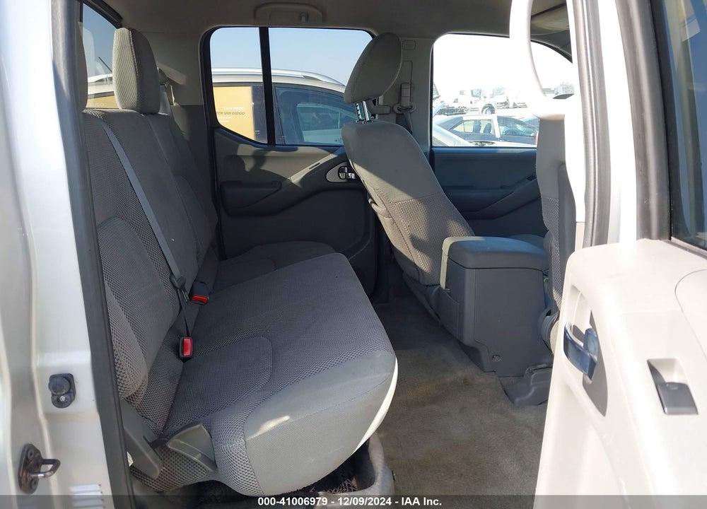 2014 NISSAN FRONTIER VIN: 1N6AD0ER1EN720642