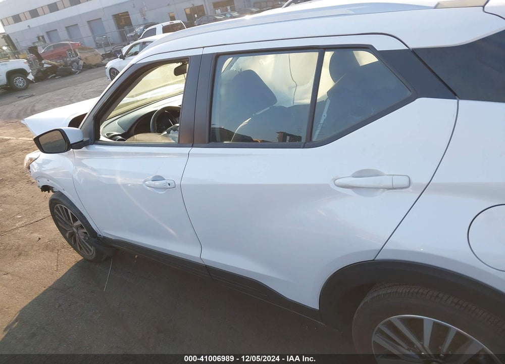 2021 NISSAN KICKS SV VIN: 3N1CP5CV5ML502768