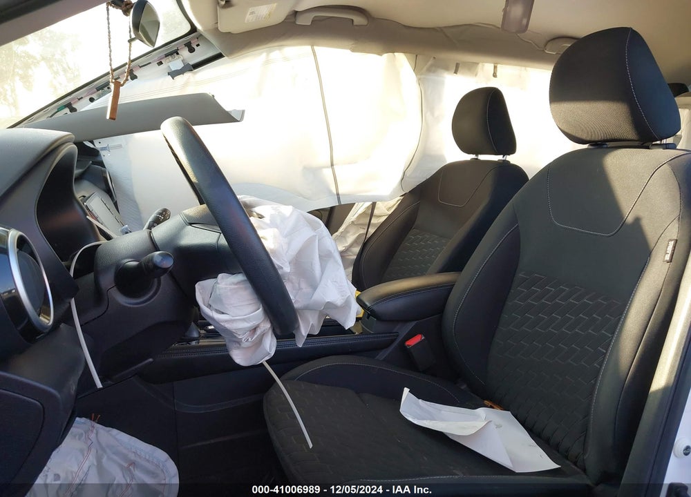 2021 NISSAN KICKS SV VIN: 3N1CP5CV5ML502768