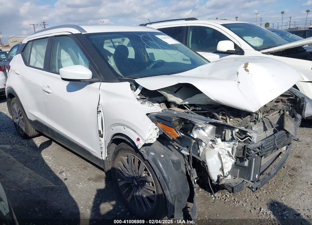2021 NISSAN KICKS SV VIN: 3N1CP5CV5ML502768