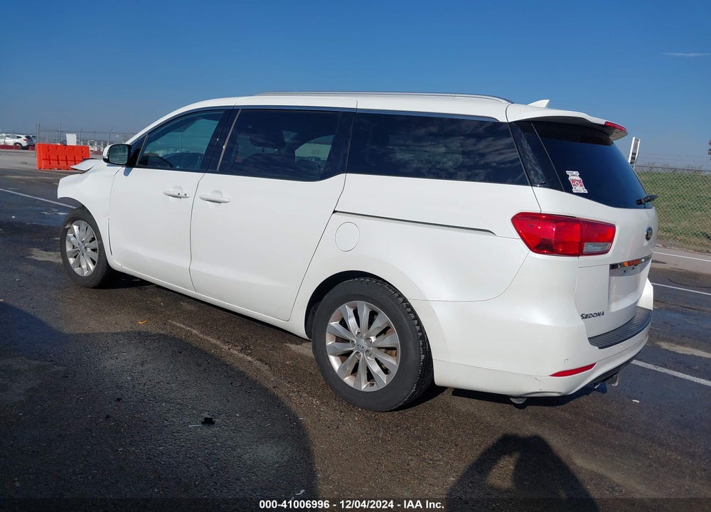 2018 KIA SEDONA EX VIN: KNDMC5C11J6395184
