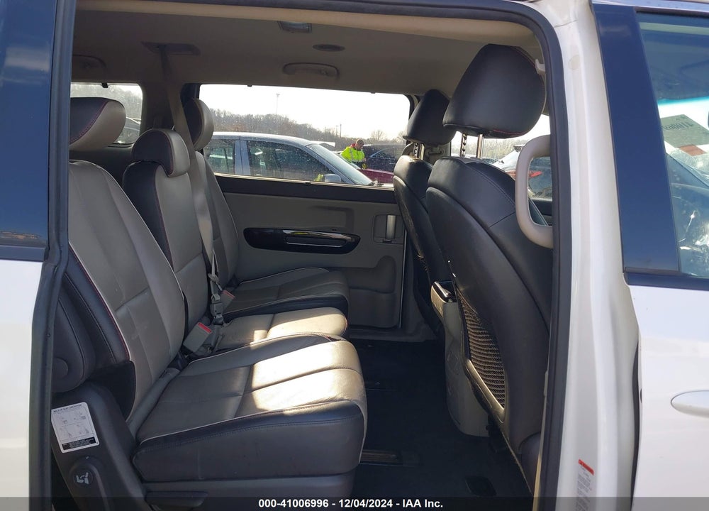 2018 KIA SEDONA EX VIN: KNDMC5C11J6395184