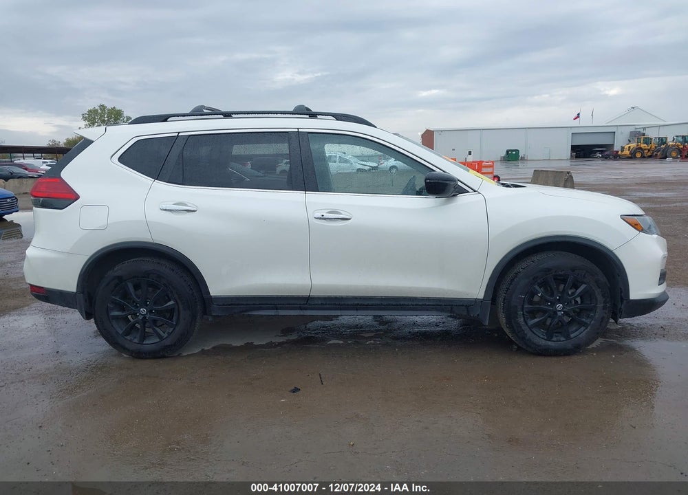 2017 NISSAN ROGUE SV VIN: 5N1AT2MV7HC803567