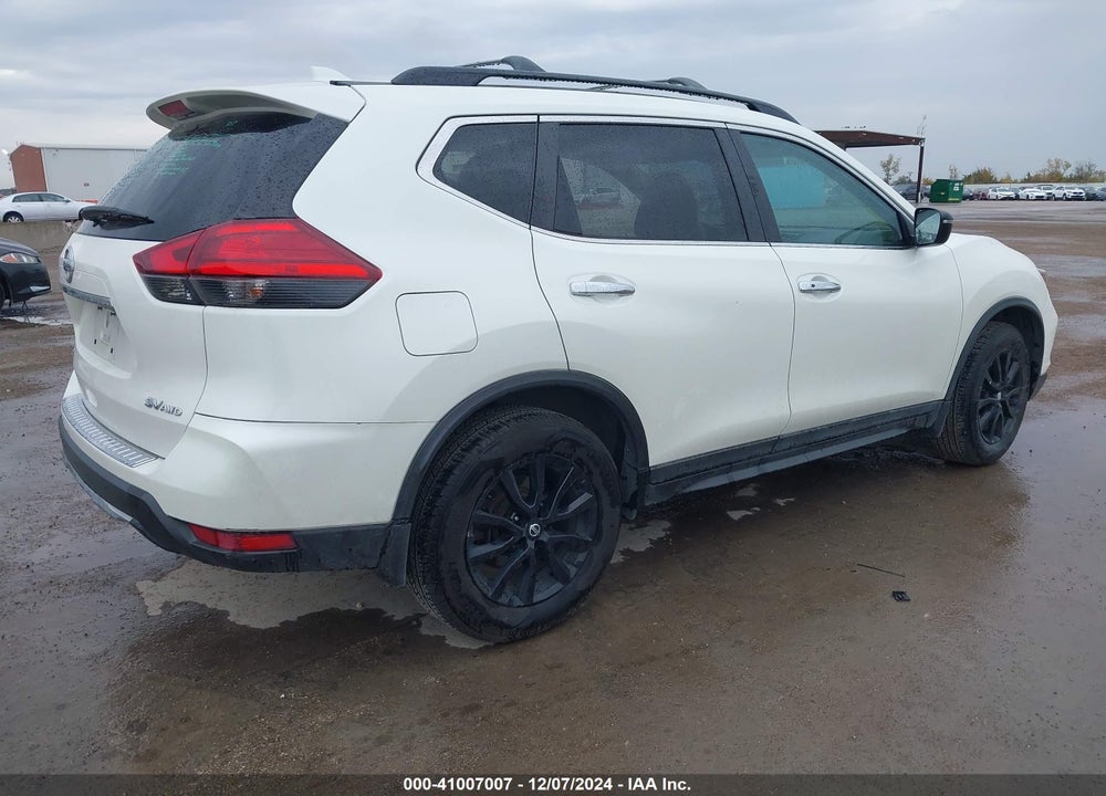 2017 NISSAN ROGUE SV VIN: 5N1AT2MV7HC803567