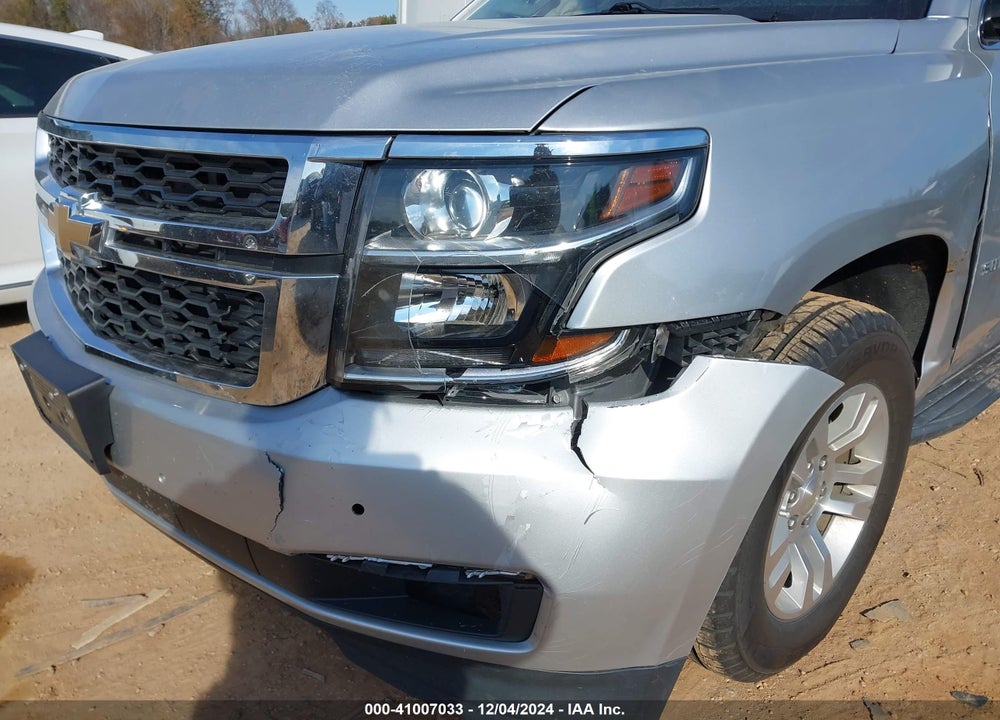 2019 CHEVROLET SUBURBAN LT VIN: 1GNSCHKC3KR290844