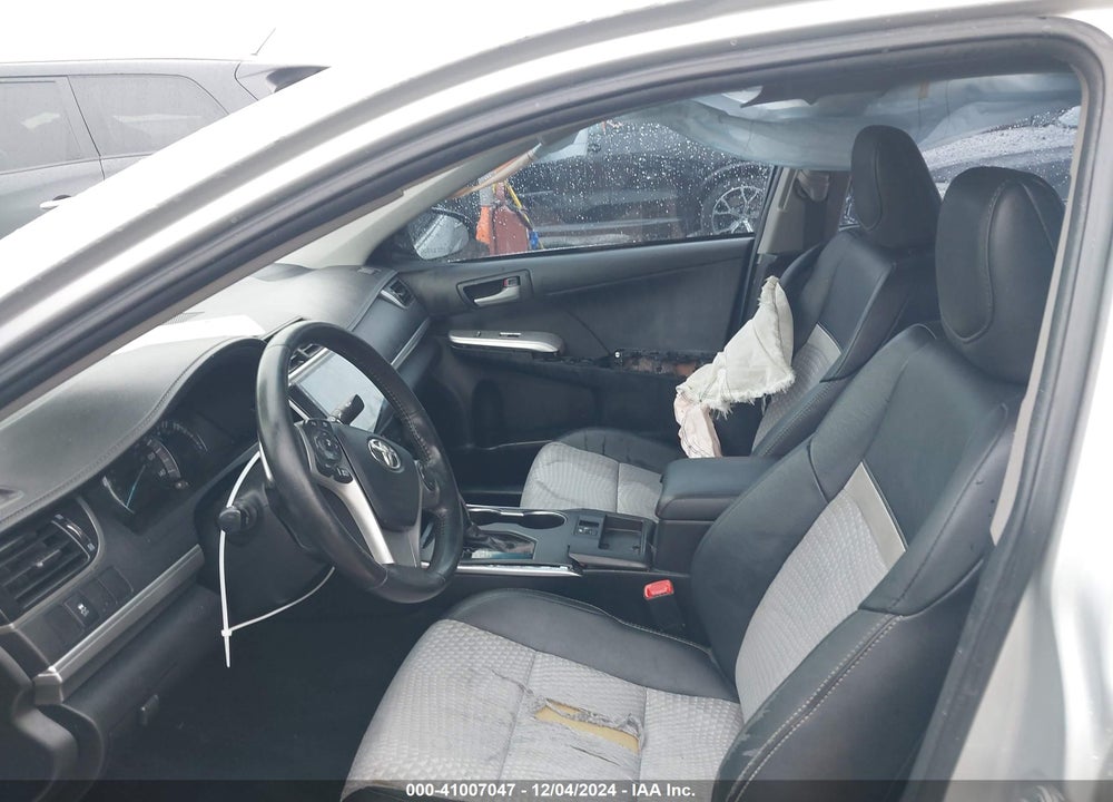 2012 TOYOTA CAMRY SE VIN: 4T1BF1FK7CU084963