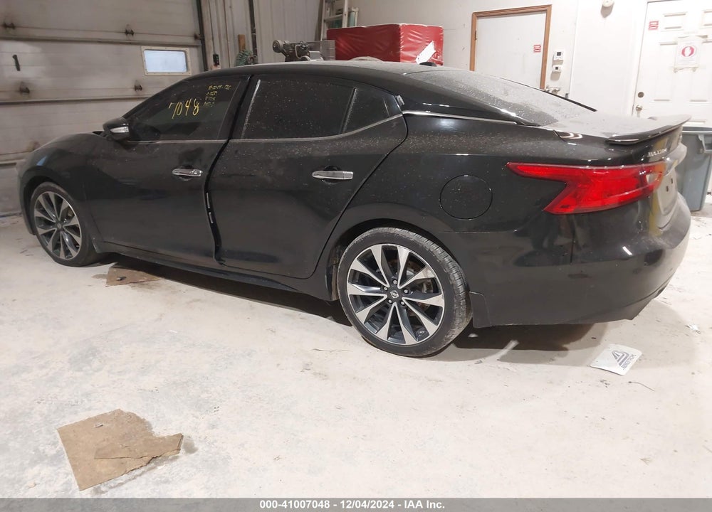 2017 NISSAN MAXIMA 3.5 SR VIN: 1N4AA6AP5HC384714