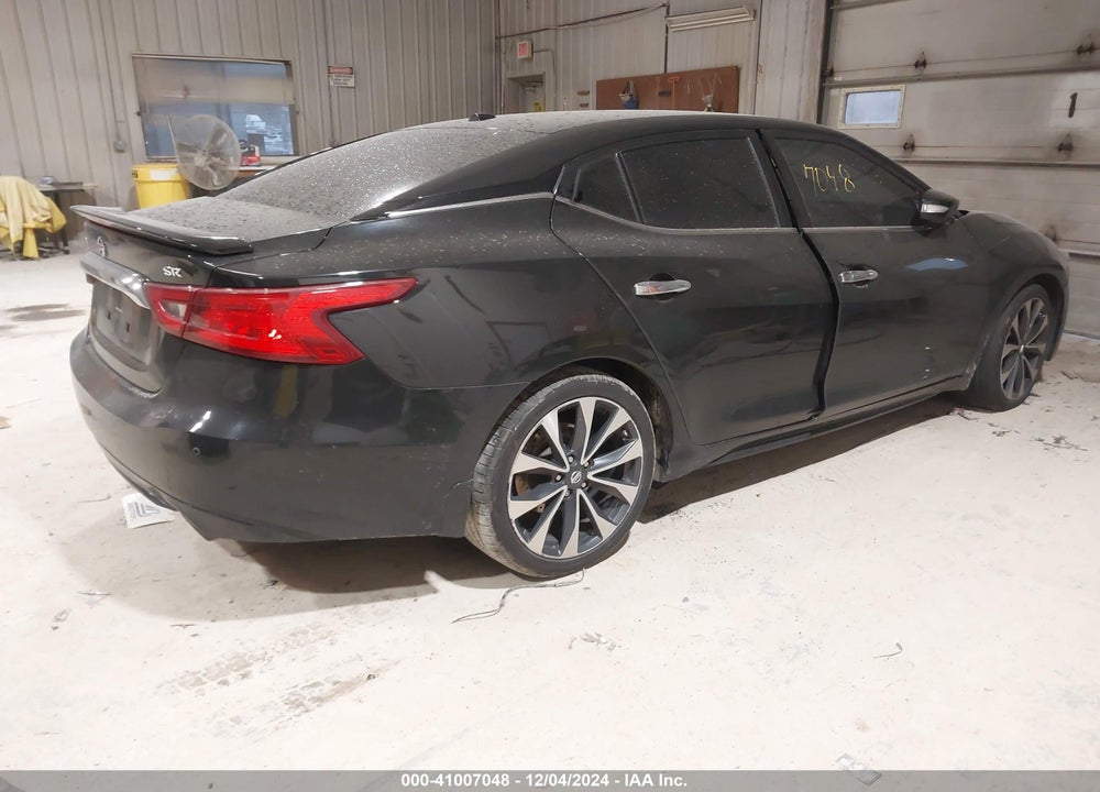 2017 NISSAN MAXIMA 3.5 SR VIN: 1N4AA6AP5HC384714