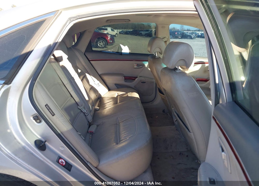 2006 HYUNDAI AZERA LIMITED/SE VIN: KMHFC46F96A087948