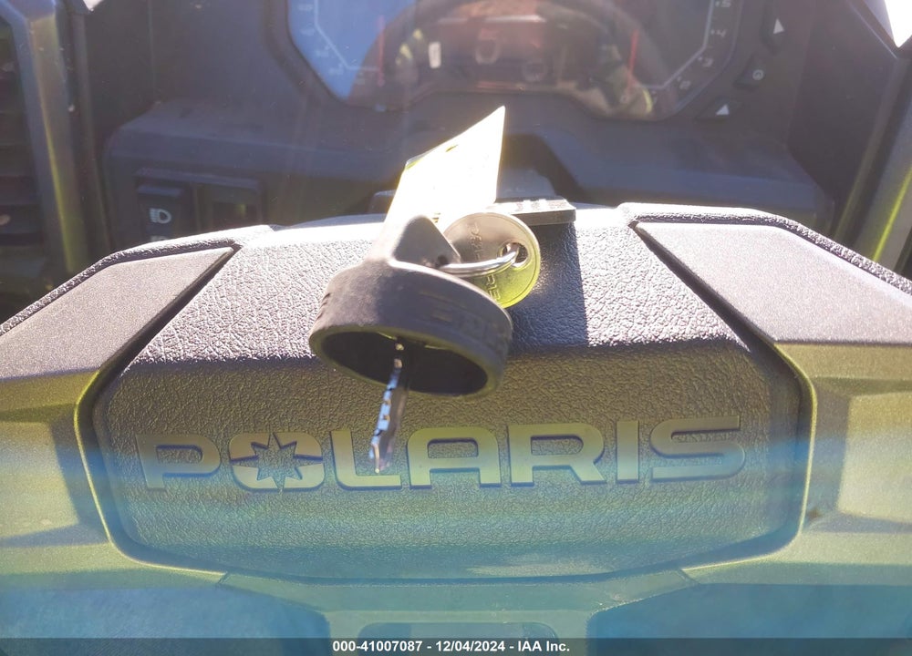 2024 POLARIS XPEDITION XP 1000 NORTHSTAR EDITION VIN: 3NSG2W991RM110156