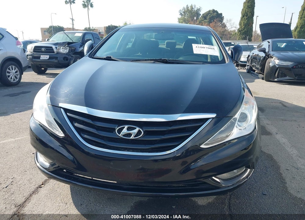 2013 HYUNDAI SONATA VIN: 5NPEB4AC8DH624086
