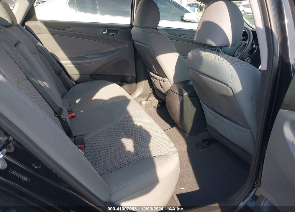 2013 HYUNDAI SONATA VIN: 5NPEB4AC8DH624086