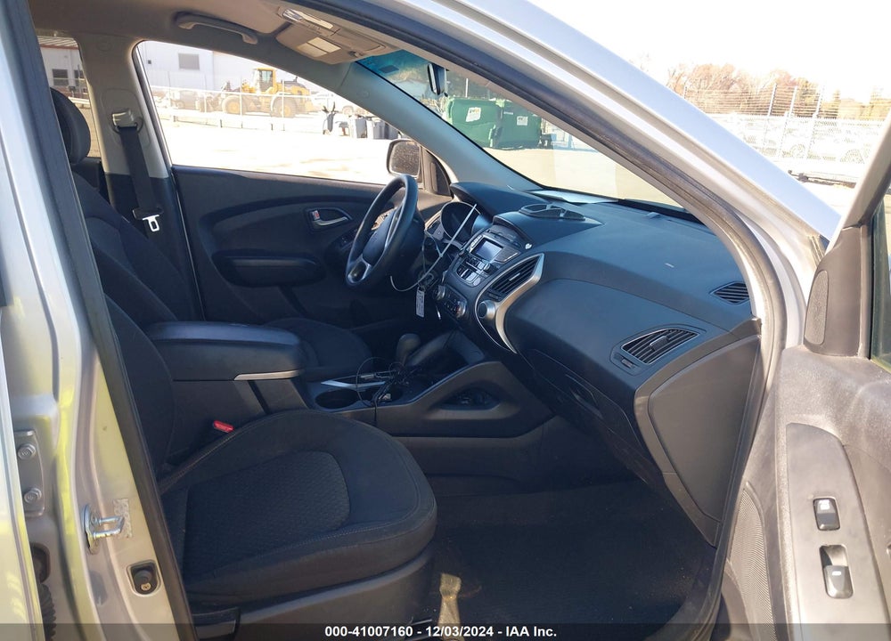 2012 HYUNDAI TUCSON GL VIN: KM8JT3AB3CU436024