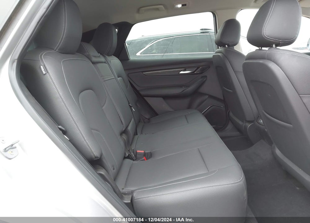 2023 VINFAST VF 8 ECO VIN: RLLV1AEB4PH003343
