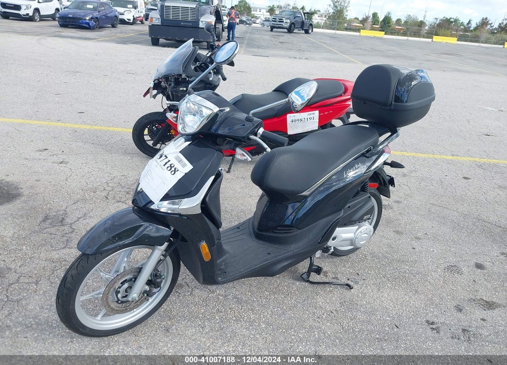 2021 PIAGGIO LIBERTY 50/50 S VIN: ZAPC546B4M7001419