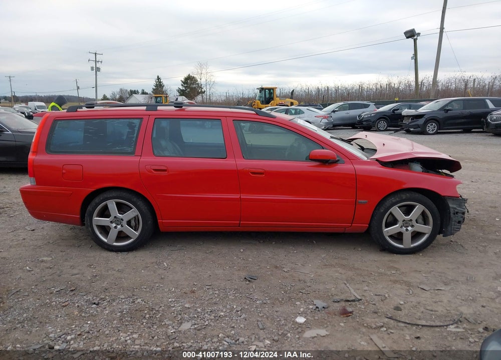 2005 VOLVO V70 R VIN: YV1SJ527952489789