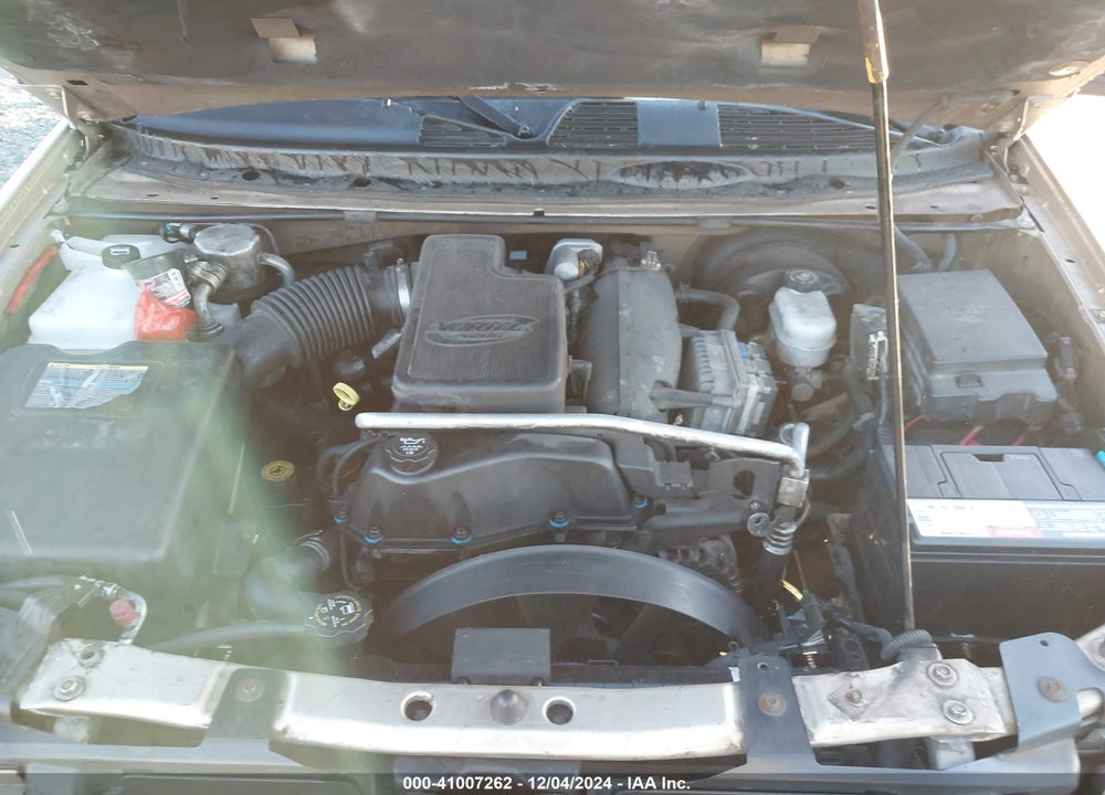 2004 GMC ENVOY XL SLT VIN: 1GKES16S246117729