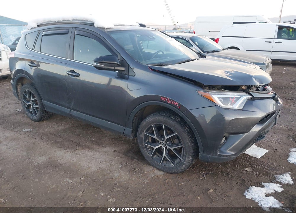 2018 TOYOTA RAV4 SE VIN: JTMJFREV0JJ228975