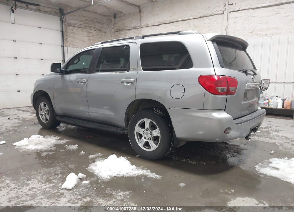 2013 TOYOTA SEQUOIA SR5 5.7L V8 VIN: 5TDBY5G12DS086198