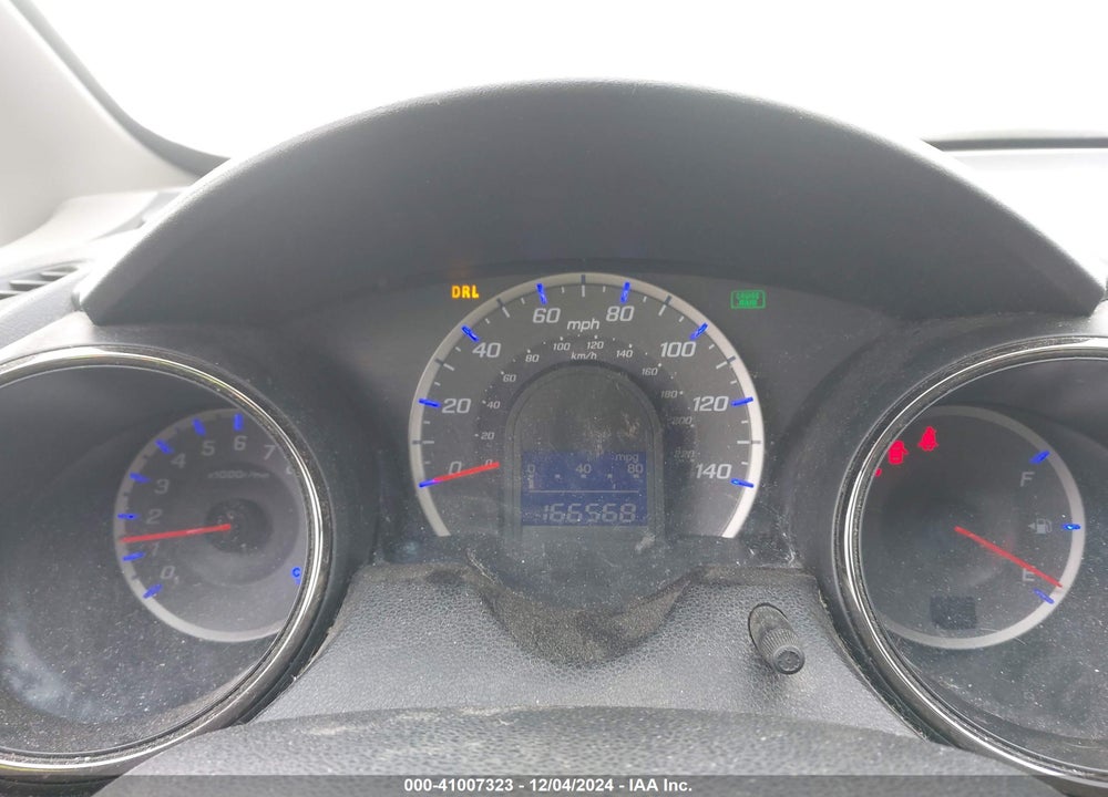 2013 HONDA FIT SPORT VIN: JHMGE8H51DC013082