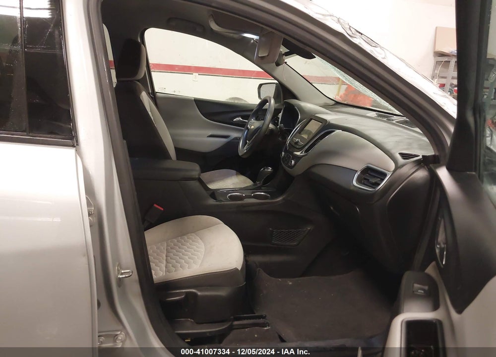 2019 CHEVROLET EQUINOX LS VIN: 2GNAXHEV4K6119030