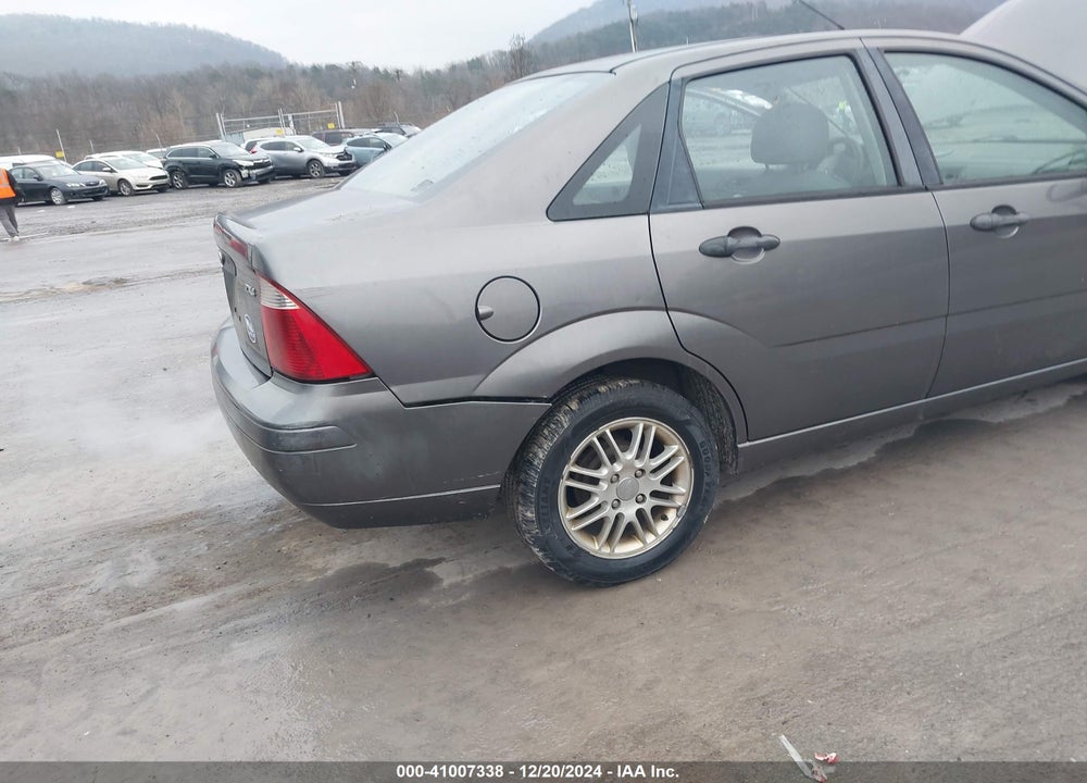 2006 FORD FOCUS ZX4 VIN: 1FAHP34N56W255325