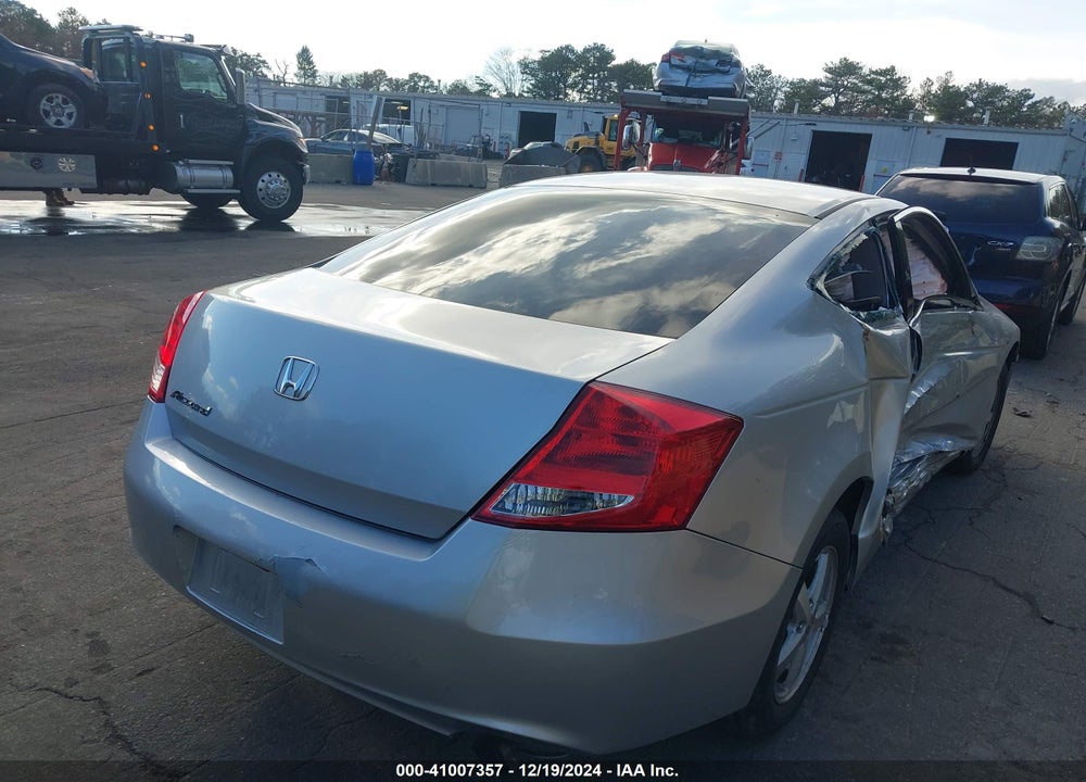 2012 HONDA ACCORD 2.4 LX-S VIN: 1HGCS1B32CA013689