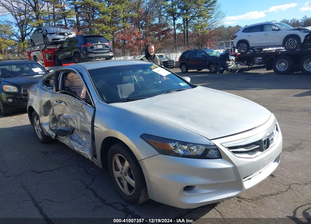 2012 HONDA ACCORD 2.4 LX-S VIN: 1HGCS1B32CA013689
