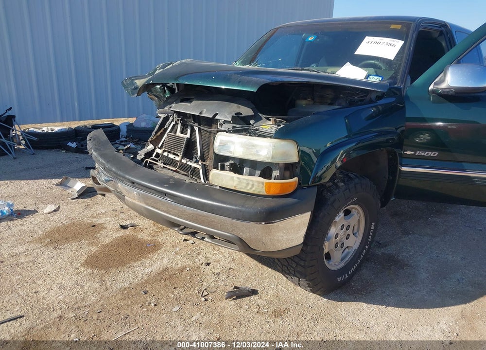 2002 CHEVROLET SILVERADO 1500 LS VIN: 2GCEK19T721418761