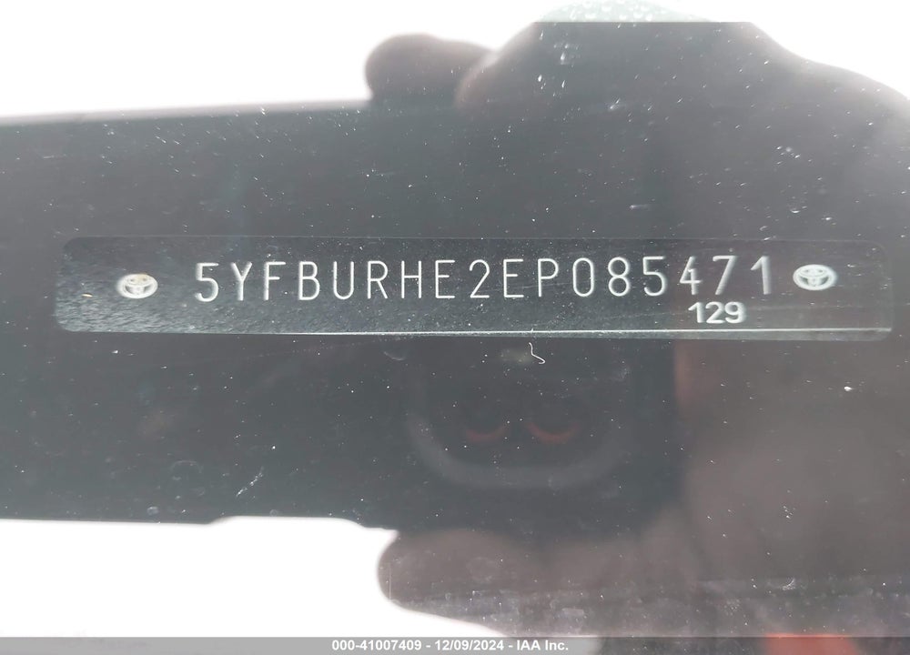 2014 TOYOTA COROLLA L/LE/LE PLS/PRM/S/S PLS VIN: 5YFBURHE2EP085471