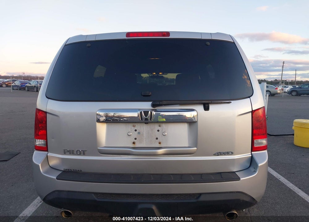 2013 HONDA PILOT EX VIN: 5FNYF4H44DB067384