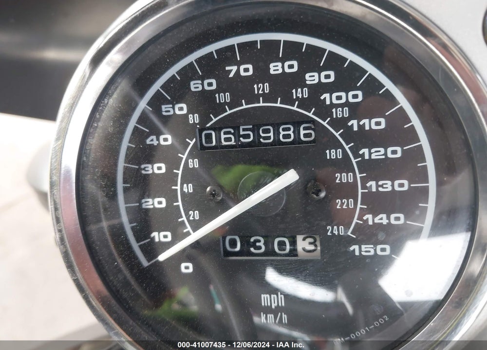 2004 BMW R1150 R VIN: WB10439A94ZF50252