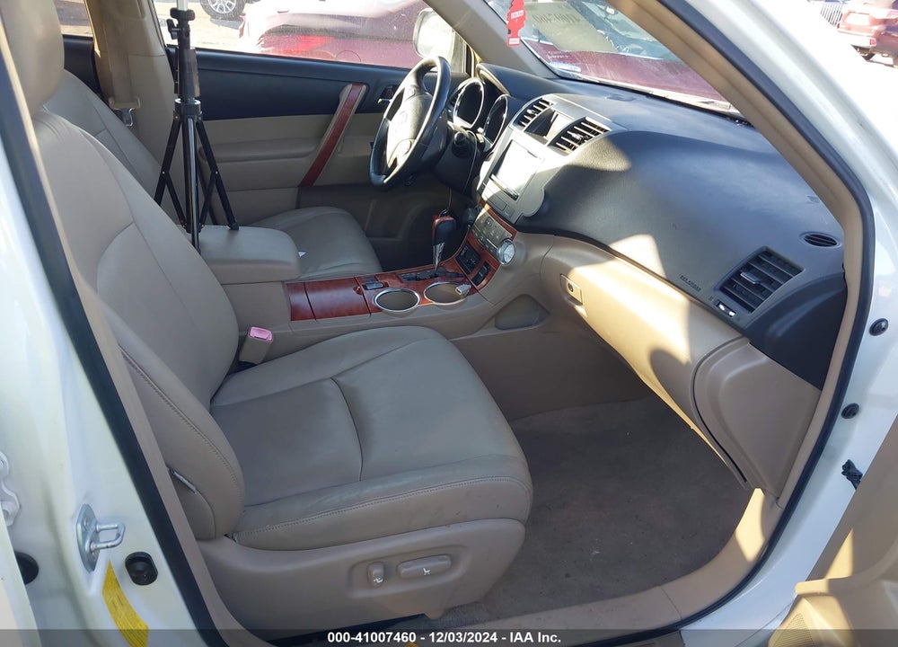 2008 TOYOTA HIGHLANDER LIMITED VIN: JTEDS42A382057068