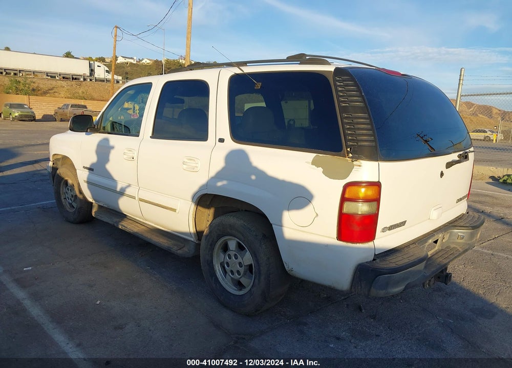 2001 CHEVROLET TAHOE LT VIN: 1GNEC13T41R156359