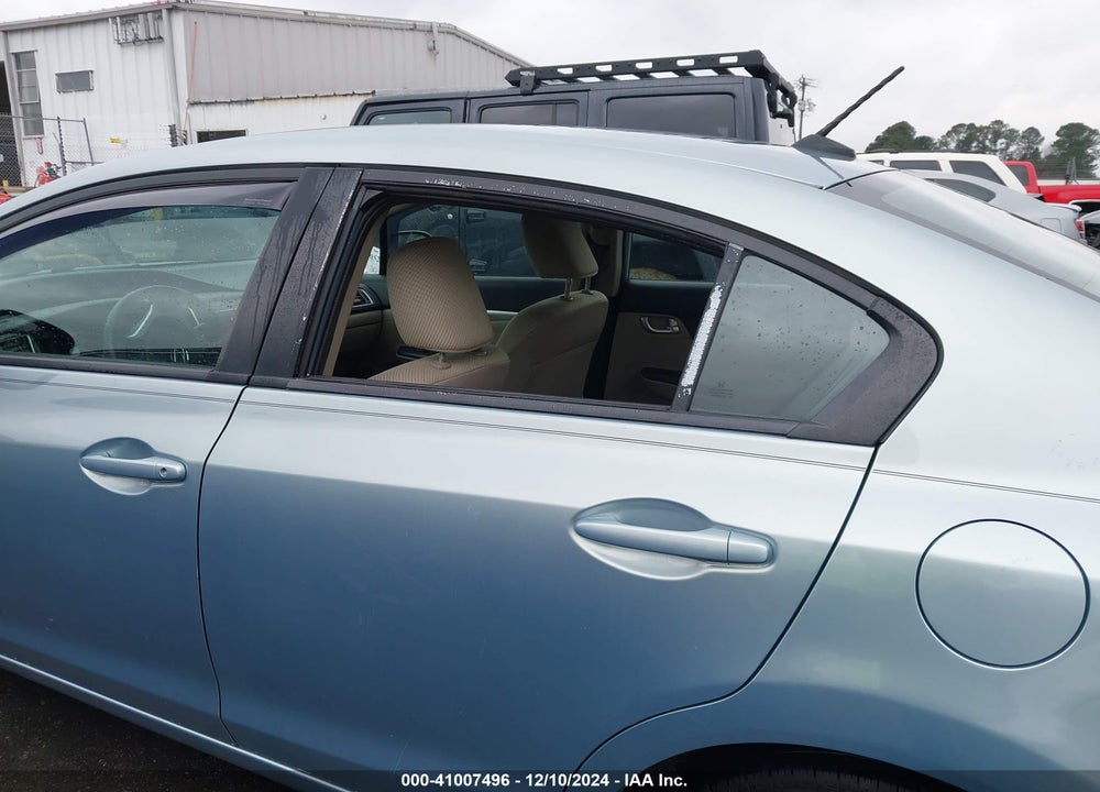 2013 HONDA CIVIC HYBRID VIN: 19XFB4F29DE000516