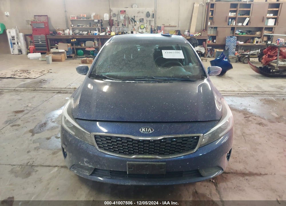 2017 KIA FORTE VIN: 3KPFK4A74HE017863