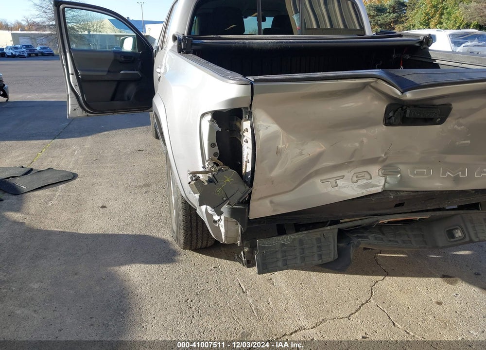 2017 TOYOTA TACOMA VIN: 3TMAZ5CN3HM050981