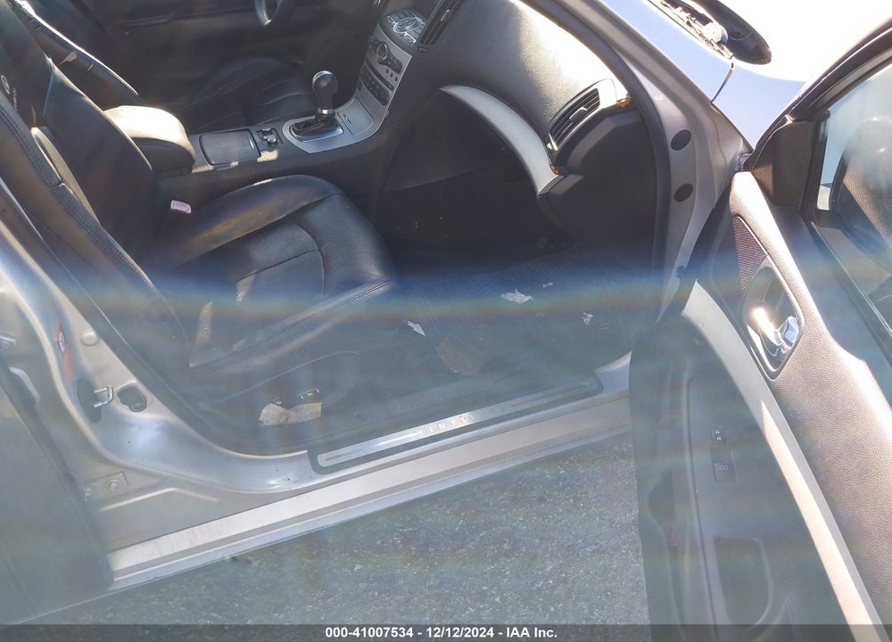 2009 INFINITI G37X VIN: JNKCV61F09M359311