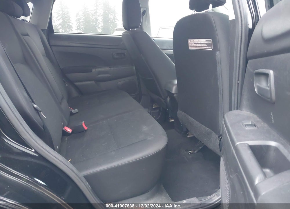 2014 MITSUBISHI OUTLANDER SPORT ES VIN: 4A4AP3AUXEE030192