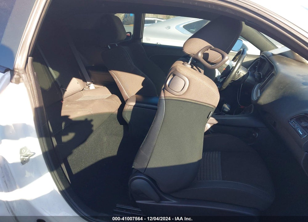 2021 DODGE CHALLENGER VIN: 2C3CDZBT9MH506400