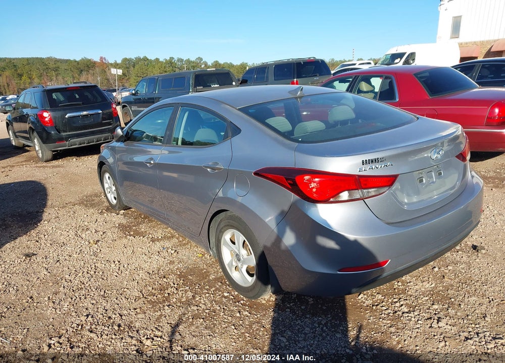 2015 HYUNDAI ELANTRA SE VIN: 5NPDH4AE1FH611470