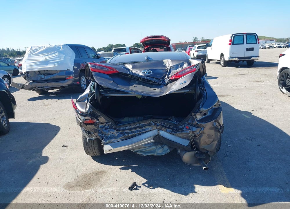 2022 TOYOTA CAMRY LE VIN: 4T1C11AK4NU035278