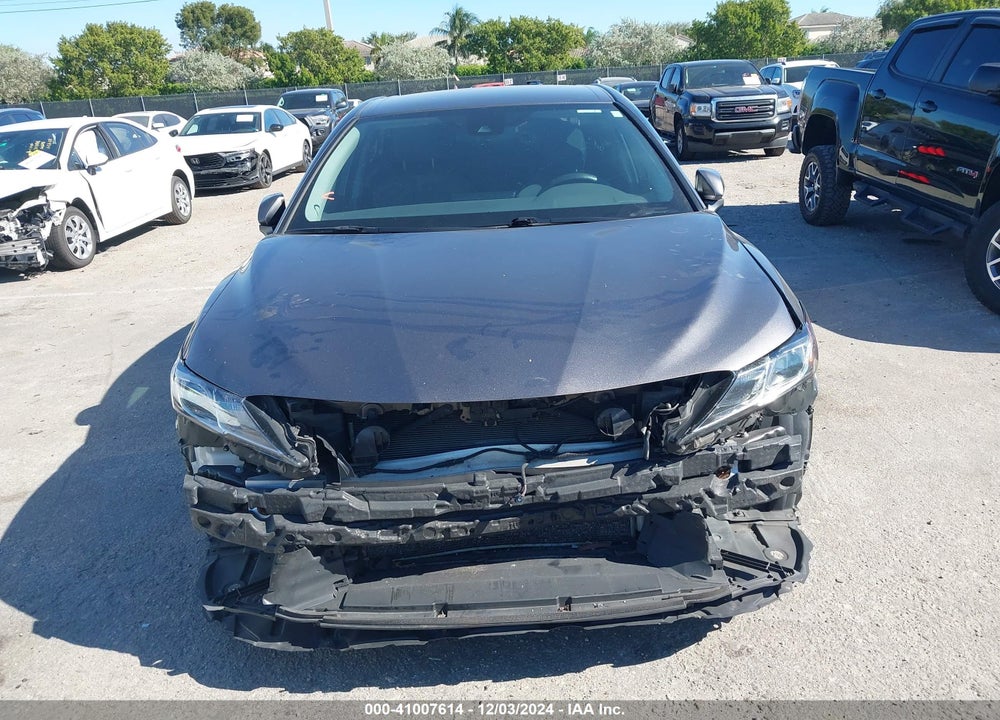 2022 TOYOTA CAMRY LE VIN: 4T1C11AK4NU035278