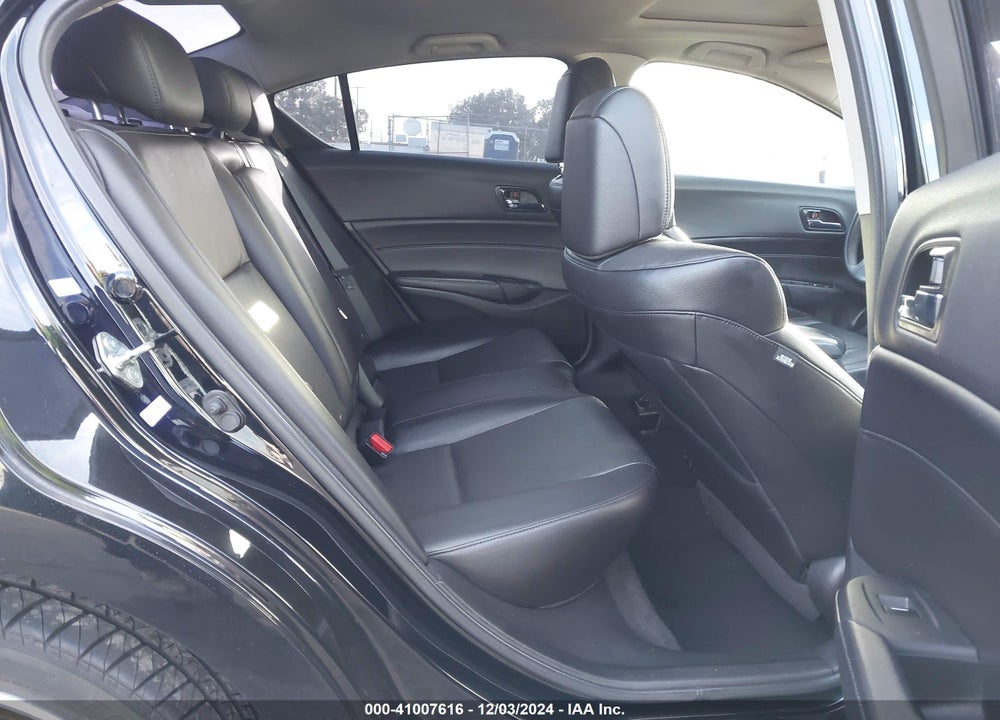 2014 ACURA ILX 2.0L VIN: 19VDE1F38EE000829