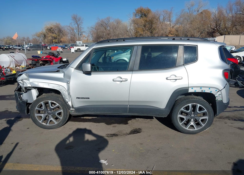 2017 JEEP RENEGADE LATITUDE 4X4 VIN: ZACCJBBB8HPG44470