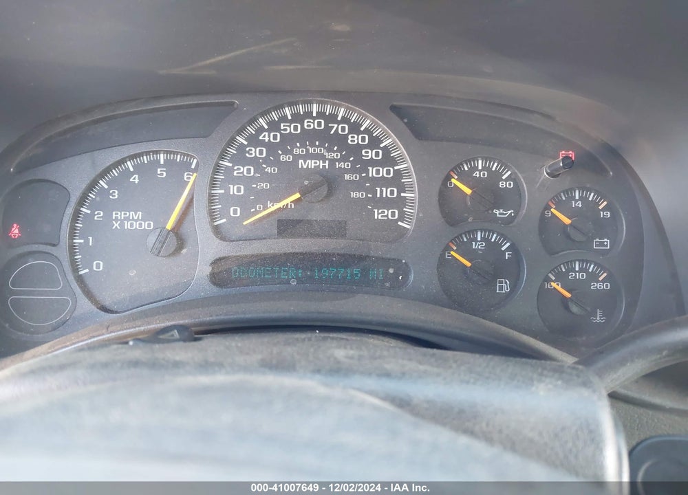 2004 CHEVROLET SILVERADO 1500 LS VIN: 2GCEC19V041363068