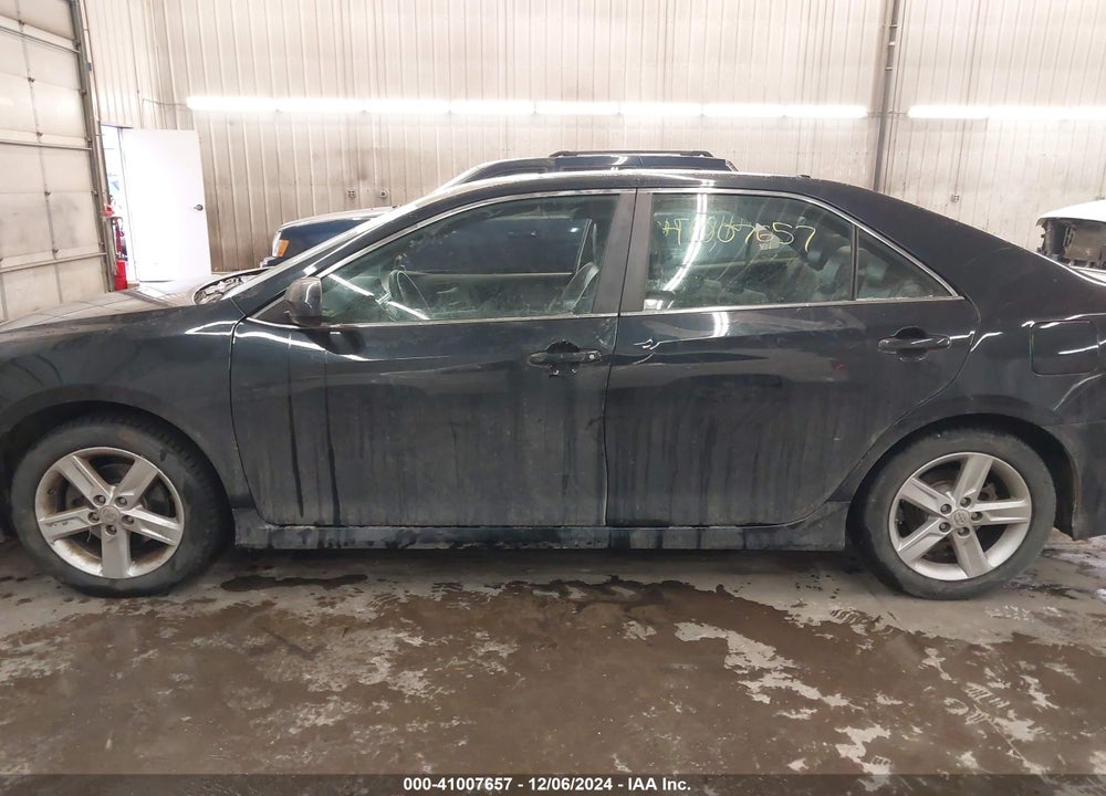 2012 TOYOTA CAMRY SE VIN: 4T1BF1FK4CU052598