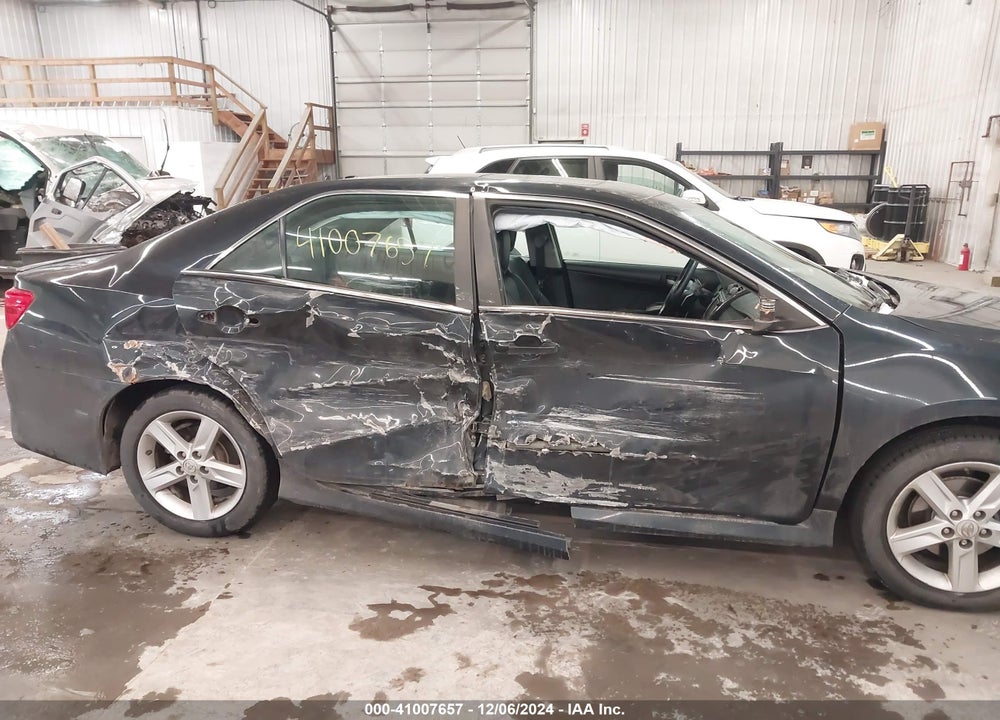 2012 TOYOTA CAMRY SE VIN: 4T1BF1FK4CU052598