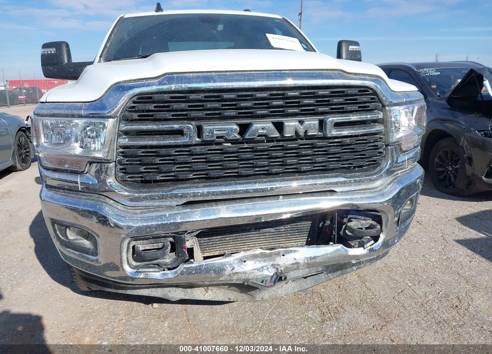 2024 RAM 2500 BIG HORN 4X4 6'4 BOX VIN: 3C6UR5DL3RG303928